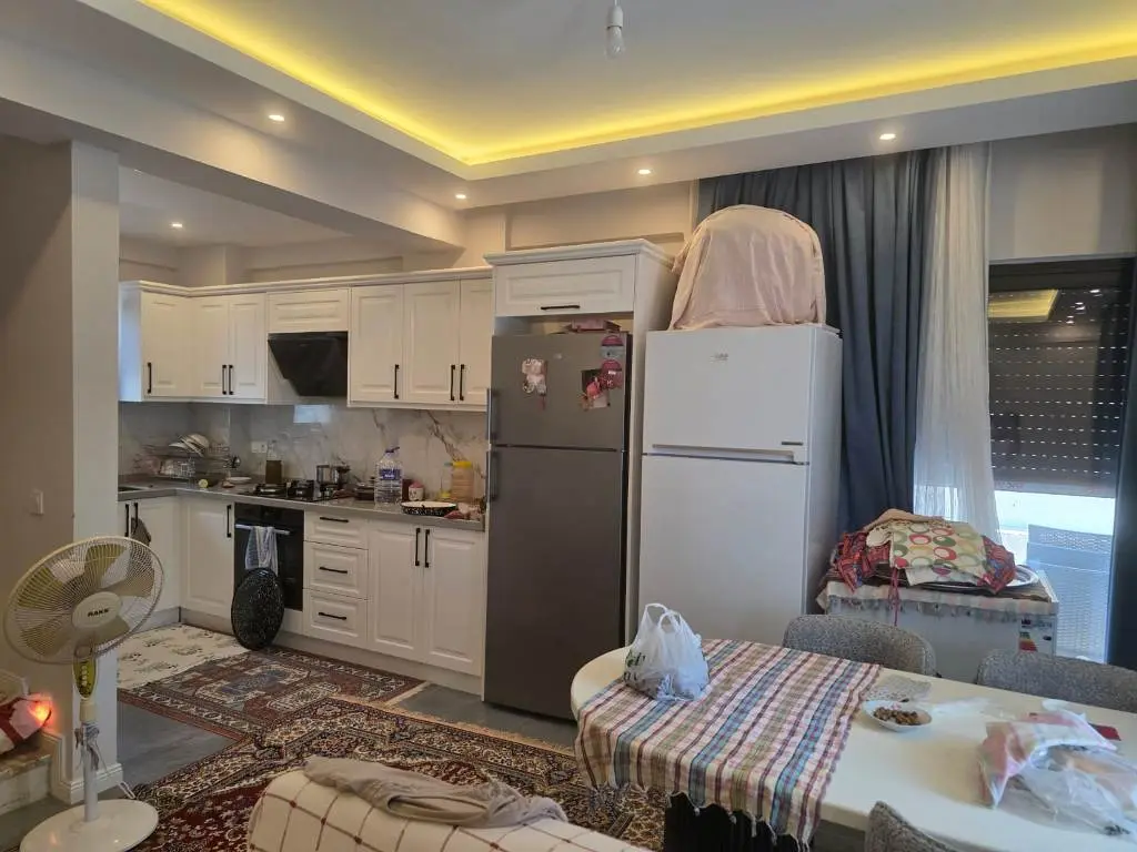 Fitted kitchen